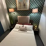 Otel Astrid Rouen