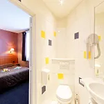 Astrid Otel