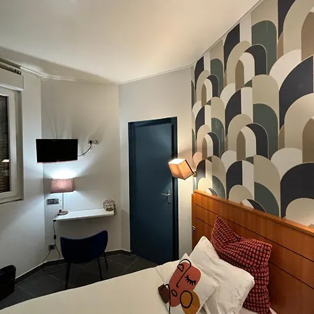 Astrid Ξενοδοχείο Ρουέν