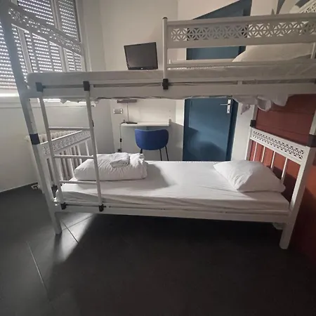 Astrid Hotel