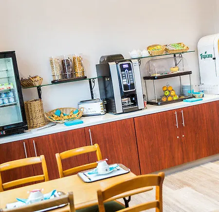 Ξενοδοχείο Astrid